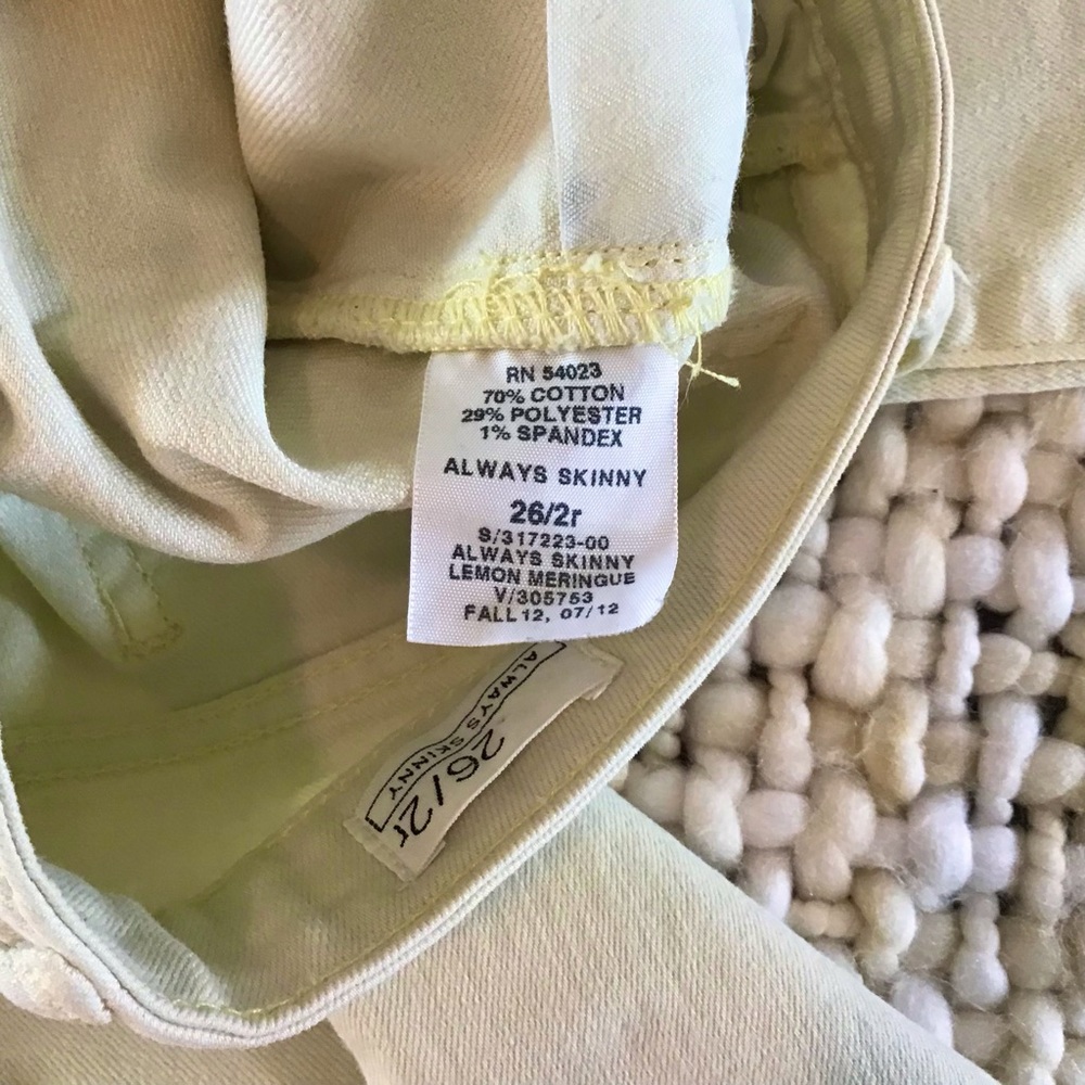GAP Always Skinny Lemon Meringue/Yellow Jeans Size 2 - Picture 4 of 7